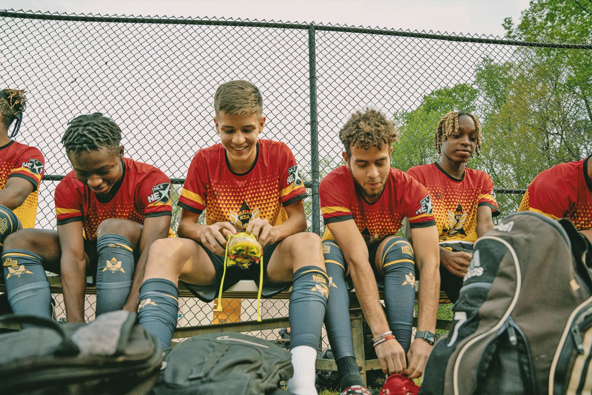 Young soccer players getting ready for a match